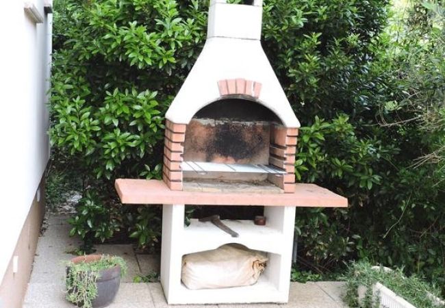 Appartamento a Rab - Appartamento in Barbat con vista mare, Climatizzazione, WIFI, Lavatrice (4956-1) Appartamento a Rab - Appartamento in Barbat con vista mare, Climatizzazione, WIFI, Lavatrice (4956-1)