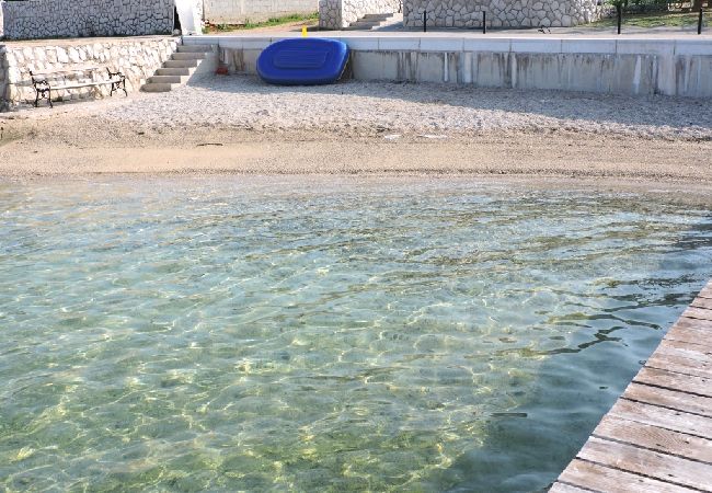 Appartamento a Rab - Appartamento in Barbat con vista mare, Climatizzazione, WIFI, Lavatrice (4956-1) Appartamento a Rab - Appartamento in Barbat con vista mare, Climatizzazione, WIFI, Lavatrice (4956-1)