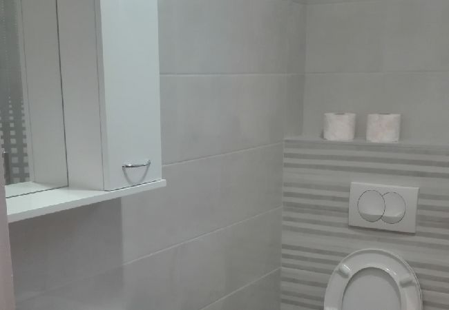 Appartamento a Šibenik-Brodarica - Appartamento in Brodarica con vista mare, balcone, Climatizzazione, WIFI (4731-5) Appartamento a Šibenik-Brodarica - Appartamento in Brodarica con vista mare, balcone, Climatizzazione, WIFI (4731-5)