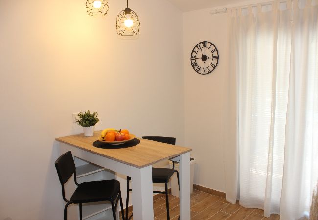 Studio a Štinjan - Appartamento Studio in Stignano (Stinjan) con balcone, Climatizzazione, WIFI (5018-2) Studio a Štinjan - Appartamento Studio in Stignano (Stinjan) con balcone, Climatizzazione, WIFI (5018-2)