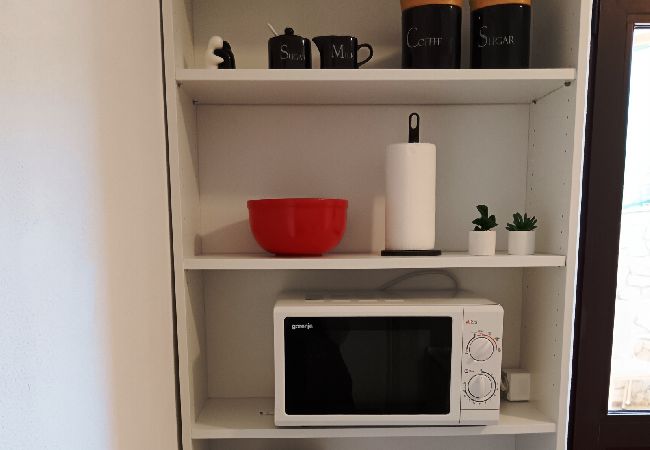 Appartamento a Povlja - Appartamento in Povlja con terrazzo, Climatizzazione, WIFI (4991-1) Appartamento a Povlja - Appartamento in Povlja con terrazzo, Climatizzazione, WIFI (4991-1)