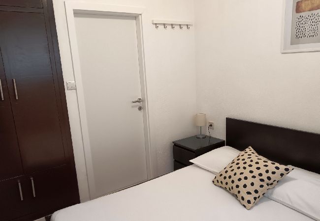 Appartamento a Povlja - Appartamento in Povlja con terrazzo, Climatizzazione, WIFI (4991-1) Appartamento a Povlja - Appartamento in Povlja con terrazzo, Climatizzazione, WIFI (4991-1)