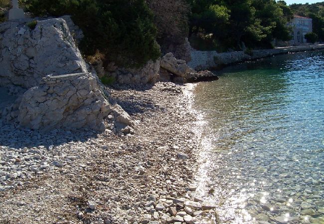 Appartamento a Povlja - Appartamento in Povlja con vista mare, terrazzo, Climatizzazione, WIFI (4991-2) Appartamento a Povlja - Appartamento in Povlja con vista mare, terrazzo, Climatizzazione, WIFI (4991-2)