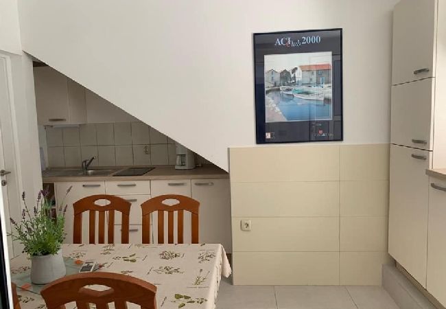 Appartamento a Drašnice - Appartamento in Drašnice con vista mare, terrazzo, Climatizzazione, WIFI (4992-2) Appartamento a Drašnice - Appartamento in Drašnice con vista mare, terrazzo, Climatizzazione, WIFI (4992-2)
