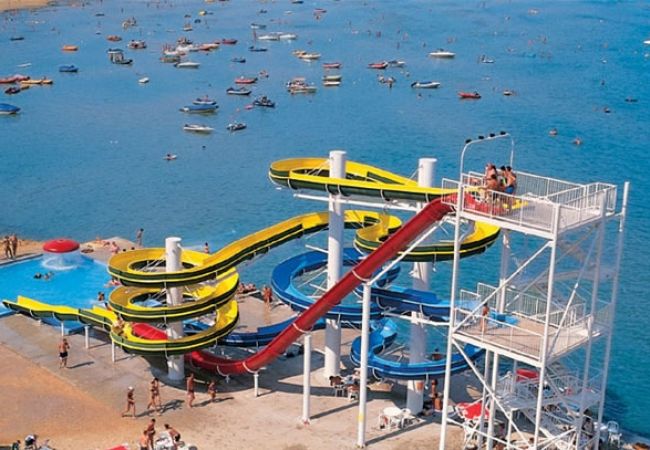 Appartamento a Lopar - Appartamento in Loparo (Lopar) con balcone, Climatizzazione, WIFI (4739-2) Appartamento a Lopar - Appartamento in Loparo (Lopar) con balcone, Climatizzazione, WIFI (4739-2)