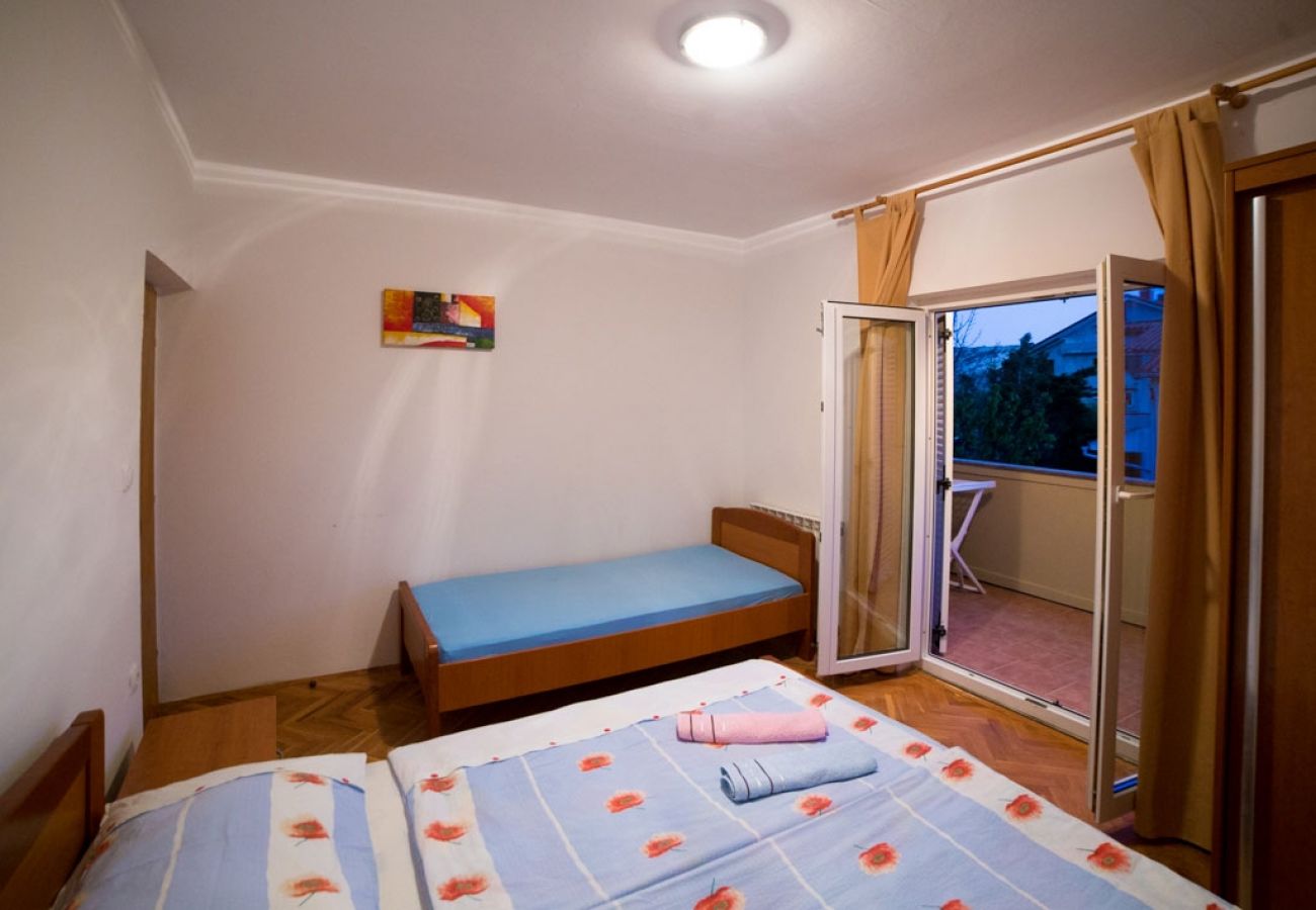 Appartamento a Lopar - Appartamento in Loparo (Lopar) con balcone, Climatizzazione, WIFI (4739-2)