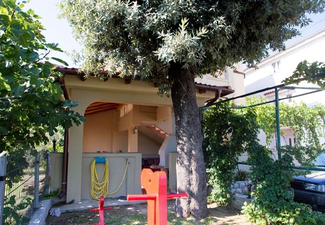 Appartamento a Lopar - Appartamento in Loparo (Lopar) con balcone, Climatizzazione, WIFI (4739-3) Appartamento a Lopar - Appartamento in Loparo (Lopar) con balcone, Climatizzazione, WIFI (4739-3)