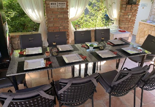 Appartamento a Lopar - Appartamento in Loparo (Lopar) con balcone, Climatizzazione, WIFI (4739-3) Appartamento a Lopar - Appartamento in Loparo (Lopar) con balcone, Climatizzazione, WIFI (4739-3)