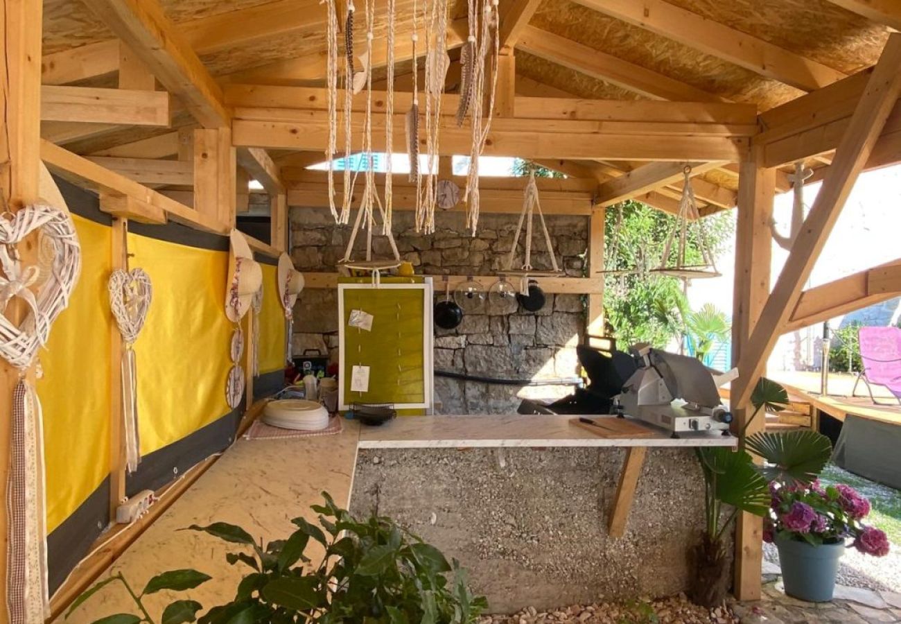 Appartamento a Funtana - Appartamento in Fontane (Funtana) con balcone, Climatizzazione, WIFI, Lavatrice (4982-10)