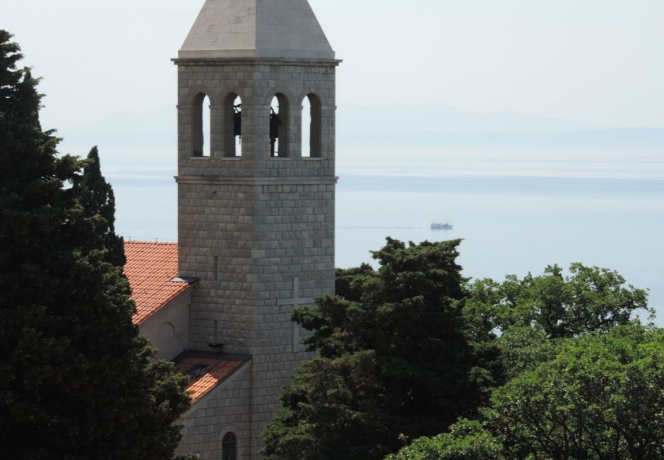 Affitto per camere a Brela - Camera in Brella (Brela) con vista mare, terrazzo, Climatizzazione, WIFI (4947-2)