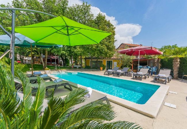 Appartamento a Porec - Appartamento in Parenzo (Porec) con balcone, Climatizzazione, WIFI, Lavatrice (4928-10) Appartamento a Porec - Appartamento in Parenzo (Porec) con balcone, Climatizzazione, WIFI, Lavatrice (4928-10)