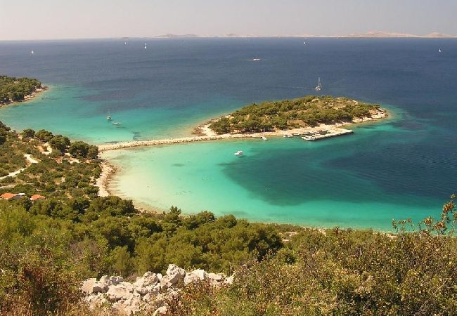 Appartamento a Murter - Appartamento in Morter (Murter) con vista mare, terrazzo, Climatizzazione, WIFI (5026-1) Appartamento a Murter - Appartamento in Morter (Murter) con vista mare, terrazzo, Climatizzazione, WIFI (5026-1)