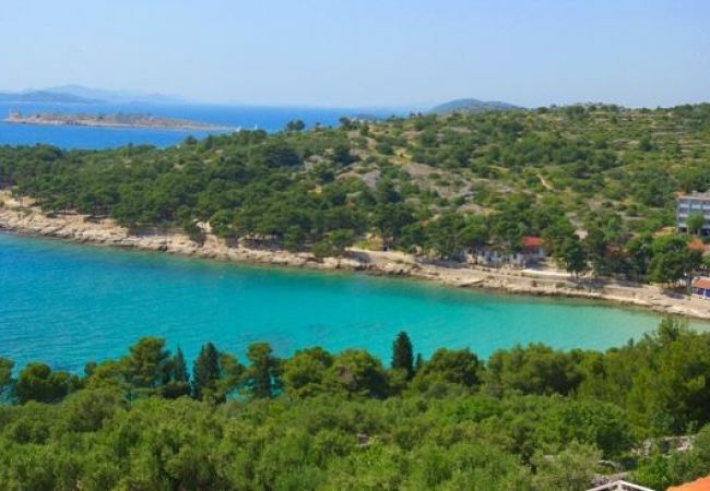 Appartamento a Murter - Appartamento in Morter (Murter) con vista mare, terrazzo, Climatizzazione, WIFI (5026-2) Appartamento a Murter - Appartamento in Morter (Murter) con vista mare, terrazzo, Climatizzazione, WIFI (5026-2)