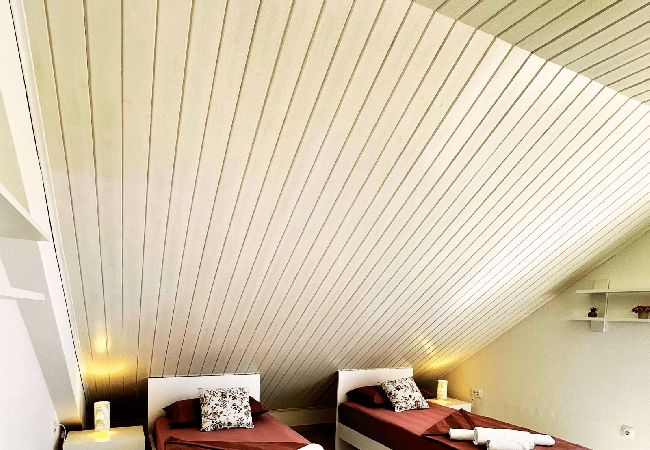 Appartamento a Murter - Appartamento in Morter (Murter) con vista mare, terrazzo, Climatizzazione, WIFI (5026-3) Appartamento a Murter - Appartamento in Morter (Murter) con vista mare, terrazzo, Climatizzazione, WIFI (5026-3)