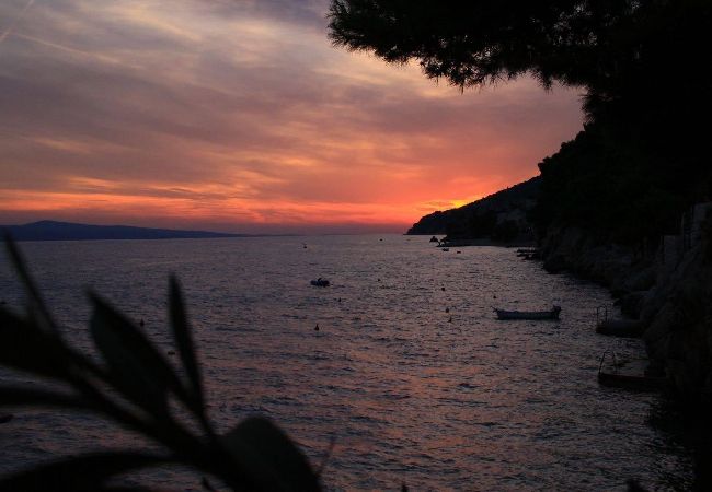Casa a Pisak - Casa di vacanza in Pisak con vista mare, terrazzo, Climatizzazione, WIFI (5023-4) Casa a Pisak - Casa di vacanza in Pisak con vista mare, terrazzo, Climatizzazione, WIFI (5023-4)