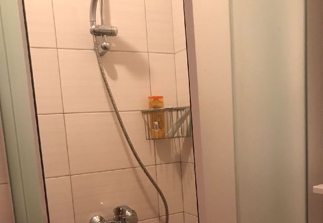Casa a Pisak - Casa di vacanza in Pisak con vista mare, terrazzo, Climatizzazione, WIFI (5023-4) Casa a Pisak - Casa di vacanza in Pisak con vista mare, terrazzo, Climatizzazione, WIFI (5023-4)