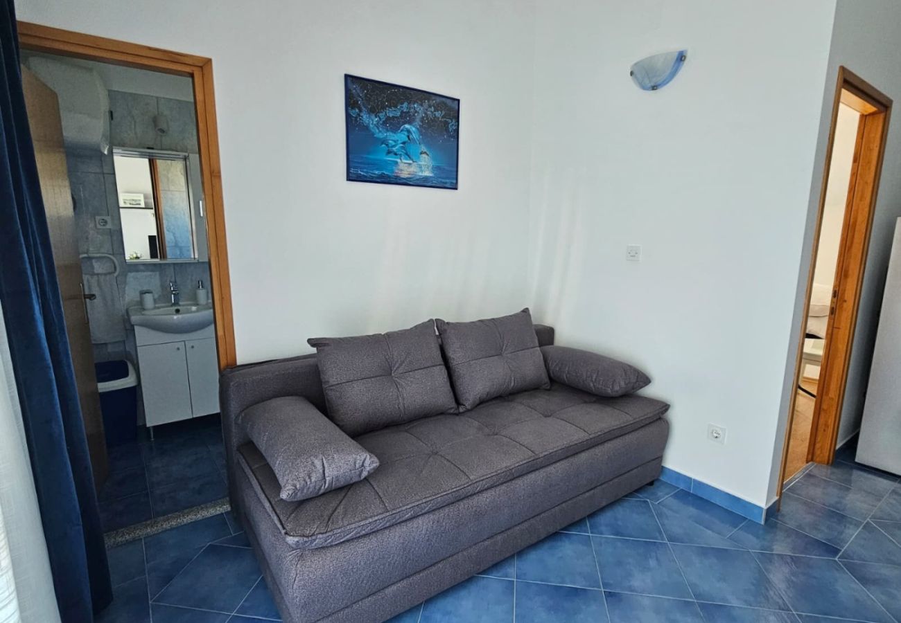 Appartamento a Tribunj - Appartamento in Trebocconi (Tribunj) con vista mare, balcone, Climatizzazione, WIFI (5034-3)