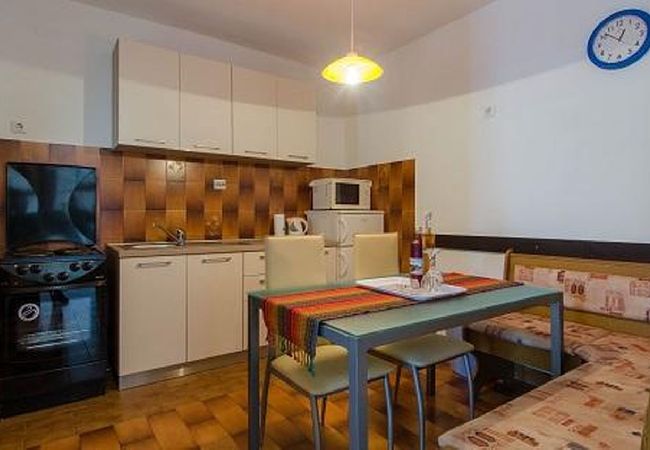 Appartamento a Trogir - Appartamento in Traù (Trogir) con vista mare, balcone, Climatizzazione, WIFI (5055-1) Appartamento a Trogir - Appartamento in Traù (Trogir) con vista mare, balcone, Climatizzazione, WIFI (5055-1)