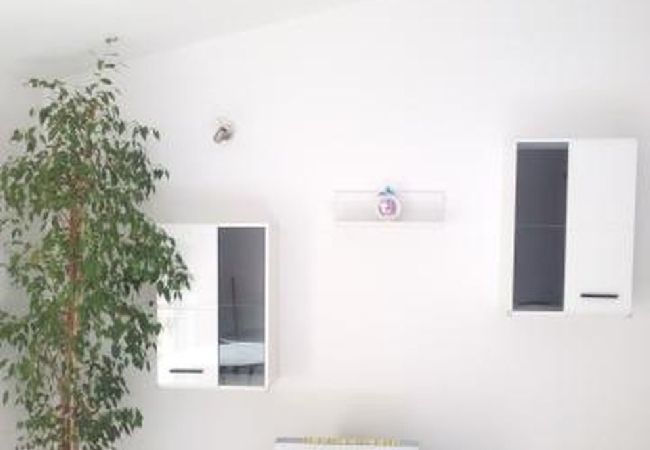 Appartamento a Duce - Appartamento in Duće con vista mare, balcone, Climatizzazione, WIFI (5060-2) Appartamento a Duce - Appartamento in Duće con vista mare, balcone, Climatizzazione, WIFI (5060-2)