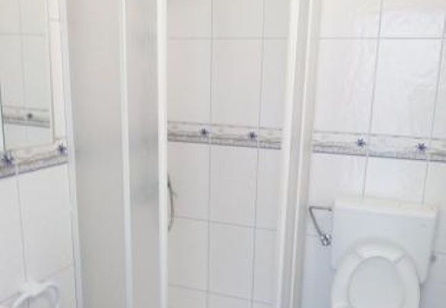 Appartamento a Duce - Appartamento in Duće con vista mare, balcone, Climatizzazione, WIFI (5060-2) Appartamento a Duce - Appartamento in Duće con vista mare, balcone, Climatizzazione, WIFI (5060-2)