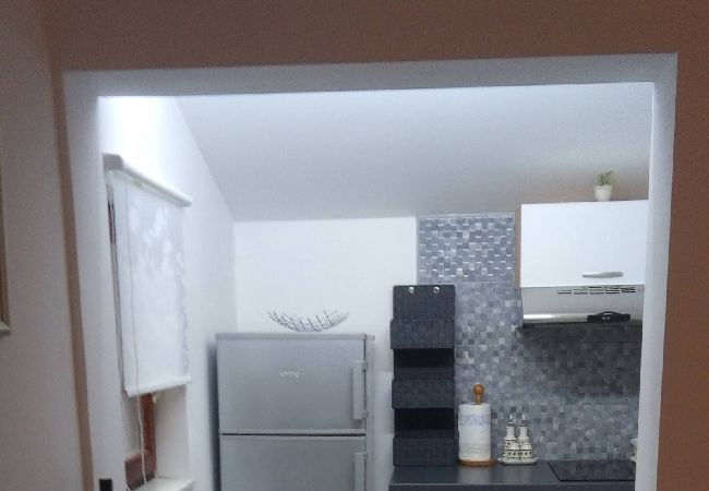 Appartamento a Privlaka - Appartamento in Brevilacqua (Privlaka) con vista mare, terrazzo, Climatizzazione, WIFI (3591-3) Appartamento a Privlaka - Appartamento in Brevilacqua (Privlaka) con vista mare, terrazzo, Climatizzazione, WIFI (3591-3)