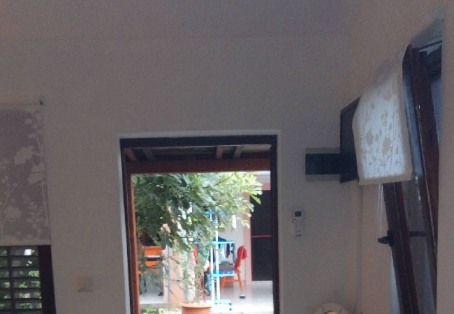 Appartamento a Privlaka - Appartamento in Brevilacqua (Privlaka) con vista mare, terrazzo, Climatizzazione, WIFI (3591-3) Appartamento a Privlaka - Appartamento in Brevilacqua (Privlaka) con vista mare, terrazzo, Climatizzazione, WIFI (3591-3)