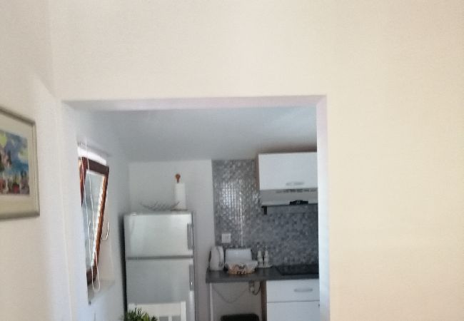 Appartamento a Privlaka - Appartamento in Brevilacqua (Privlaka) con vista mare, terrazzo, Climatizzazione, WIFI (3591-3) Appartamento a Privlaka - Appartamento in Brevilacqua (Privlaka) con vista mare, terrazzo, Climatizzazione, WIFI (3591-3)