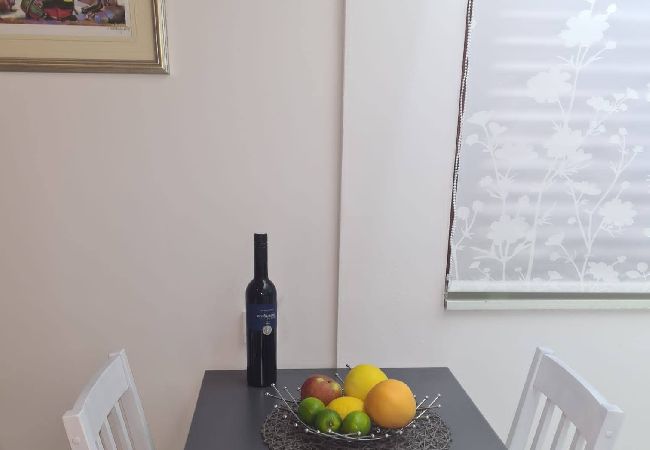 Appartamento a Privlaka - Appartamento in Brevilacqua (Privlaka) con vista mare, terrazzo, Climatizzazione, WIFI (3591-3) Appartamento a Privlaka - Appartamento in Brevilacqua (Privlaka) con vista mare, terrazzo, Climatizzazione, WIFI (3591-3)