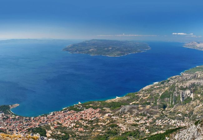 Studio a Brela - Appartamento Studio in Brella (Brela) con vista mare, terrazzo, Climatizzazione, WIFI (201-7) Studio a Brela - Appartamento Studio in Brella (Brela) con vista mare, terrazzo, Climatizzazione, WIFI (201-7)