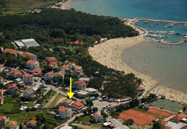 Appartamento a Lopar - Appartamento in Loparo (Lopar) con vista mare, terrazzo, Climatizzazione, WIFI (3719-1) Appartamento a Lopar - Appartamento in Loparo (Lopar) con vista mare, terrazzo, Climatizzazione, WIFI (3719-1)