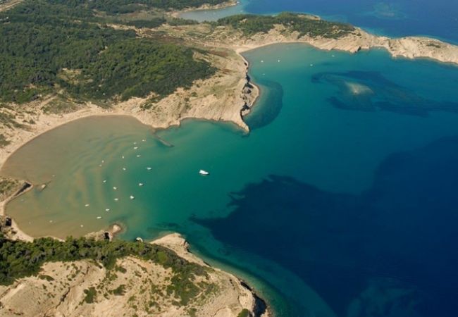 Appartamento a Lopar - Appartamento in Loparo (Lopar) con vista mare, terrazzo, Climatizzazione, WIFI (3719-1) Appartamento a Lopar - Appartamento in Loparo (Lopar) con vista mare, terrazzo, Climatizzazione, WIFI (3719-1)
