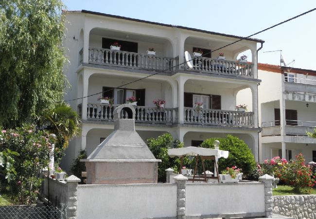 Appartamento a Lopar - Appartamento in Loparo (Lopar) con vista mare, terrazzo, Climatizzazione, WIFI (593-3) Appartamento a Lopar - Appartamento in Loparo (Lopar) con vista mare, terrazzo, Climatizzazione, WIFI (593-3)