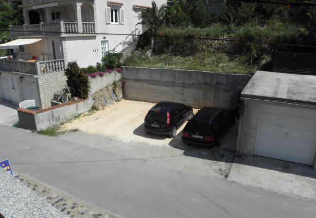 Appartamento a Lopar - Appartamento in Loparo (Lopar) con vista mare, terrazzo, Climatizzazione, WIFI (593-3) Appartamento a Lopar - Appartamento in Loparo (Lopar) con vista mare, terrazzo, Climatizzazione, WIFI (593-3)