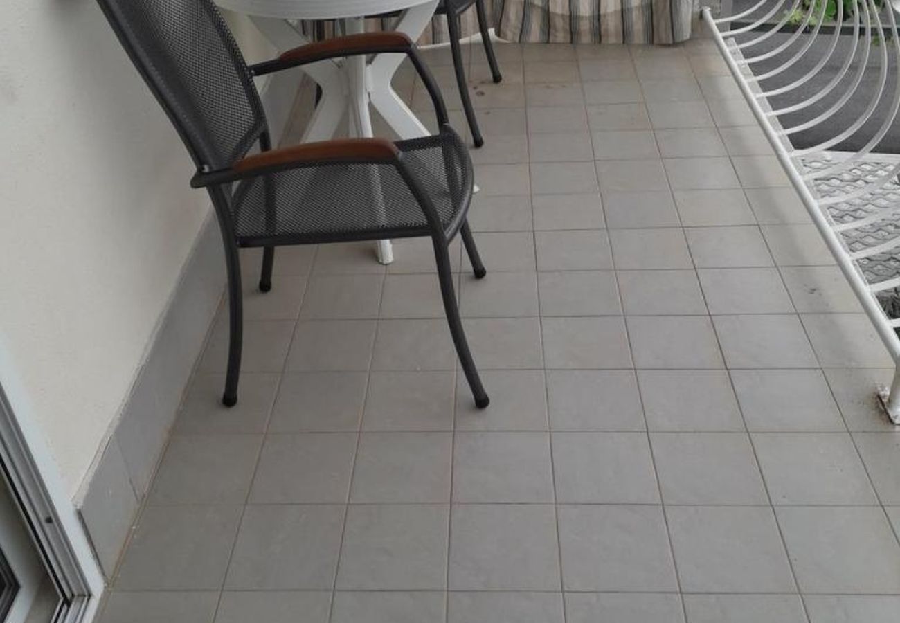 Appartamento a Vinišce - Appartamento in Vinišće con vista mare, terrazzo, Climatizzazione, WIFI (4752-1)