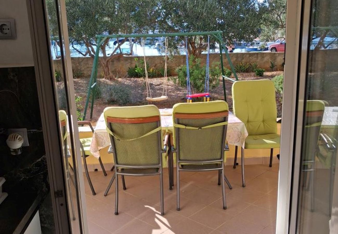 Appartamento a Vinišce - Appartamento in Vinišće con vista mare, balcone, Climatizzazione, WIFI (4752-2)
