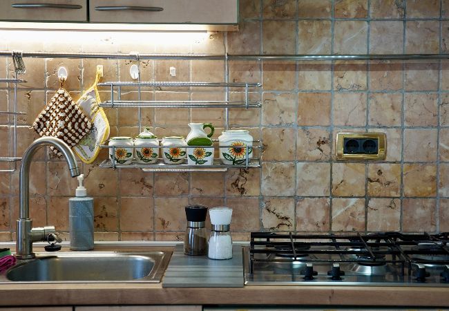 Appartamento a Rovinj - Appartamento in Rovigno (Rovinj) con terrazzo, Climatizzazione, WIFI, Lavatrice (3652-4) Appartamento a Rovinj - Appartamento in Rovigno (Rovinj) con terrazzo, Climatizzazione, WIFI, Lavatrice (3652-4)