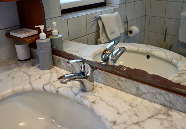 Appartamento a Rovinj - Appartamento in Rovigno (Rovinj) con terrazzo, Climatizzazione, WIFI, Lavatrice (3652-4) Appartamento a Rovinj - Appartamento in Rovigno (Rovinj) con terrazzo, Climatizzazione, WIFI, Lavatrice (3652-4)