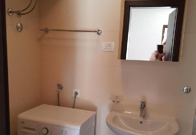 Casa a Milna - Casa di vacanza in Milna con terrazzo, Climatizzazione, WIFI, Lavatrice (5123-1) Casa a Milna - Casa di vacanza in Milna con terrazzo, Climatizzazione, WIFI, Lavatrice (5123-1)