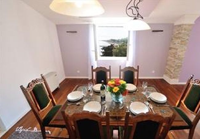 Appartamento a Omiš - Appartamento in Omiš con vista mare, terrazzo, Climatizzazione, WIFI (5129-6) Appartamento a Omiš - Appartamento in Omiš con vista mare, terrazzo, Climatizzazione, WIFI (5129-6)