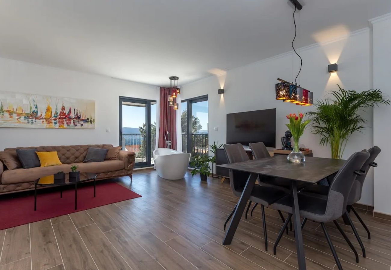 Appartamento a Bol - Appartamento in Vallo della Brazza (Bol) con vista mare, balcone, Climatizzazione, WIFI (5127-1)