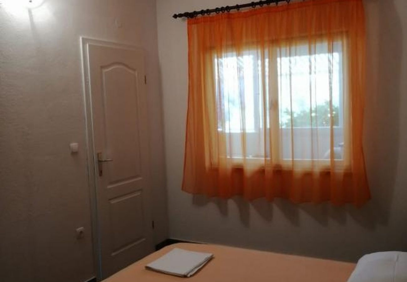 Appartamento a Duce - Appartamento in Duće con balcone, Climatizzazione, WIFI (5146-7)