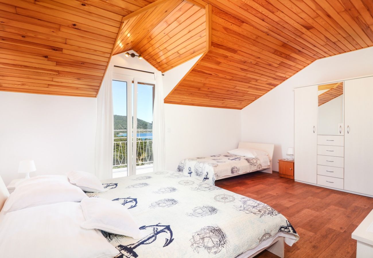Appartamento a Primošten - Appartamento in Capocesto (Primosten) con vista mare, terrazzo, Climatizzazione, WIFI (5162-2)