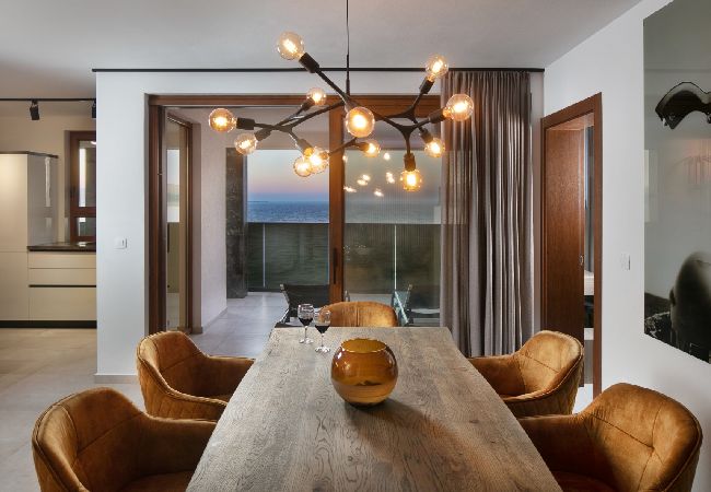 Appartamento a Vir - Appartamento in Vir con vista mare, terrazzo, Climatizzazione, WIFI (5176-8) Appartamento a Vir - Appartamento in Vir con vista mare, terrazzo, Climatizzazione, WIFI (5176-8)