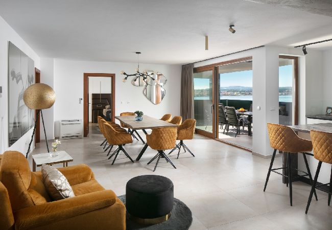 Appartamento a Vir - Appartamento in Vir con vista mare, terrazzo, Climatizzazione, WIFI (5176-4) Appartamento a Vir - Appartamento in Vir con vista mare, terrazzo, Climatizzazione, WIFI (5176-4)