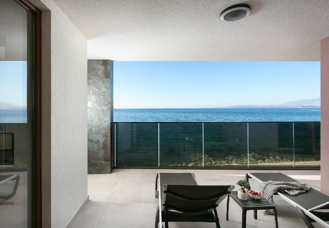 Appartamento a Vir - Appartamento in Vir con vista mare, terrazzo, Climatizzazione, WIFI (5176-4) Appartamento a Vir - Appartamento in Vir con vista mare, terrazzo, Climatizzazione, WIFI (5176-4)