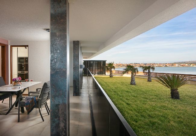 Appartamento a Vir - Appartamento in Vir con vista mare, terrazzo, Climatizzazione, WIFI (5176-1) Appartamento a Vir - Appartamento in Vir con vista mare, terrazzo, Climatizzazione, WIFI (5176-1)