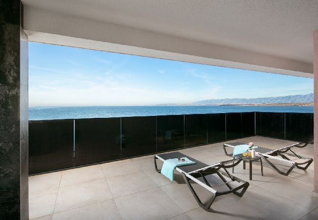 Appartamento a Vir - Appartamento in Vir con vista mare, terrazzo, Climatizzazione, WIFI (5176-3) Appartamento a Vir - Appartamento in Vir con vista mare, terrazzo, Climatizzazione, WIFI (5176-3)
