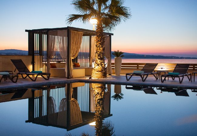 Appartamento a Vir - Appartamento in Vir con vista mare, terrazzo, Climatizzazione, WIFI (5176-3) Appartamento a Vir - Appartamento in Vir con vista mare, terrazzo, Climatizzazione, WIFI (5176-3)