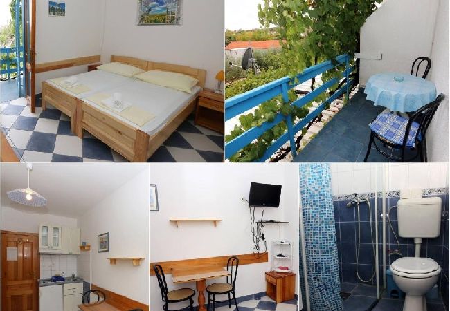 Studio a Sucuraj - Appartamento Studio in San Giorgio (Sućuraj) con vista mare, balcone, Climatizzazione, WIFI (3560-3) Studio a Sucuraj - Appartamento Studio in San Giorgio (Sućuraj) con vista mare, balcone, Climatizzazione, WIFI (3560-3)