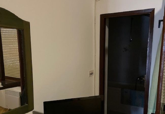 Affitto per camere a Sukošan - Camera in San Cassiano (Sukosan) con balcone, Climatizzazione, WIFI (5188-7) Affitto per camere a Sukošan - Camera in San Cassiano (Sukosan) con balcone, Climatizzazione, WIFI (5188-7)